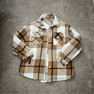 Oversized Tan and White Flannel